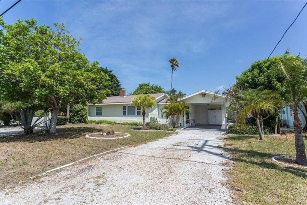 Lovely 1 Bedroom Unit Across From Lido Key Beach Sarasota Eksteriør billede