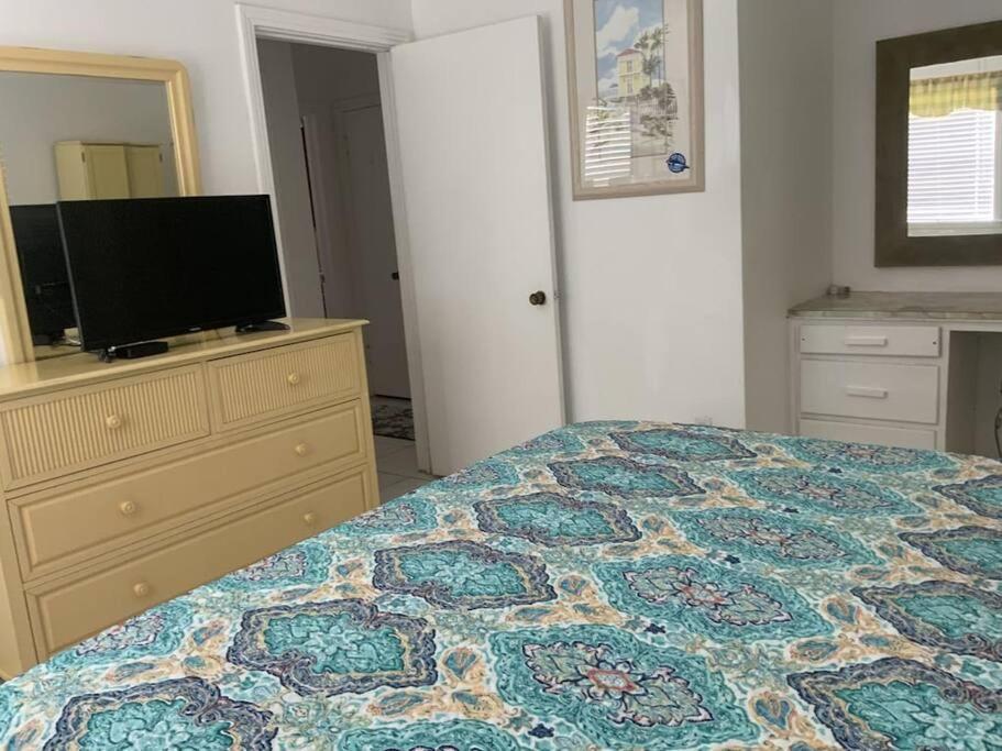 Lovely 1 Bedroom Unit Across From Lido Key Beach Sarasota Eksteriør billede